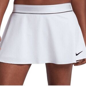 Nike Dri FIT Flouncy Skirt White Size M